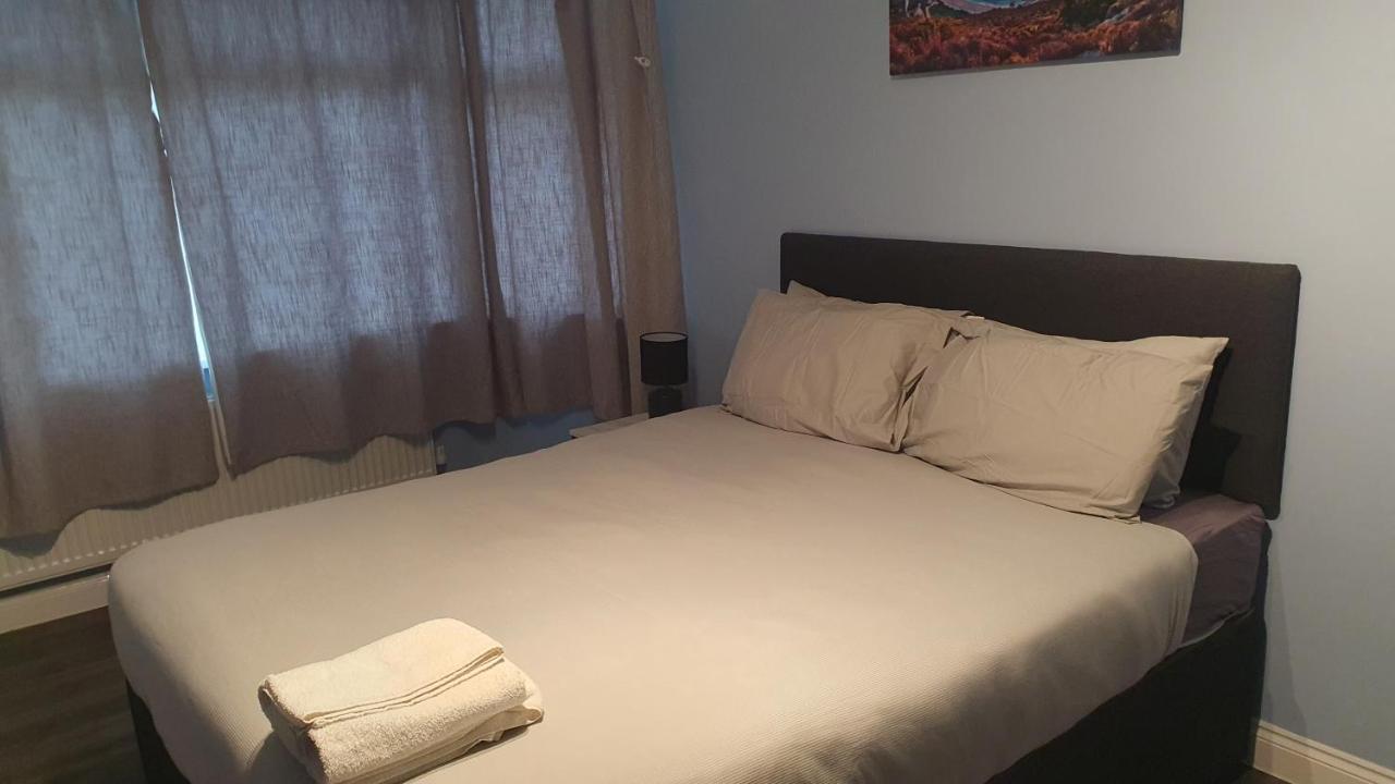 Harington Homes Palmers Green Buitenkant foto
